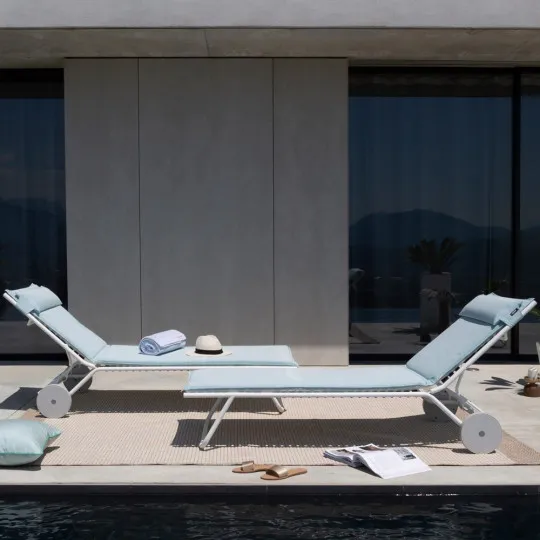 LAFUMA MOBILIER Sunlounger Bayanne - 2 colors