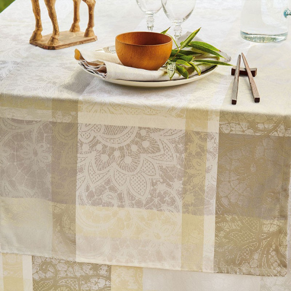 Garnier Thiebaut Mille Dentelles tablecloth beige - 5 sizes