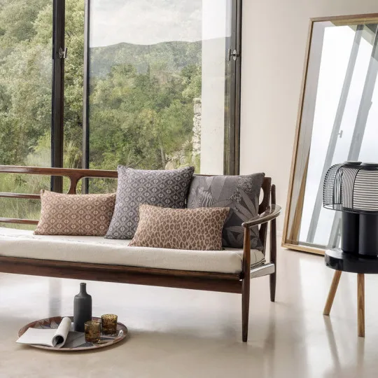 Le Jacquard Français Nature sauvage cushion - 2 colors