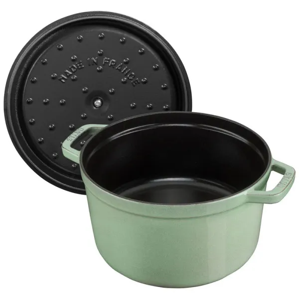 High round casserole cocotte Staub 24cm - 3 colors