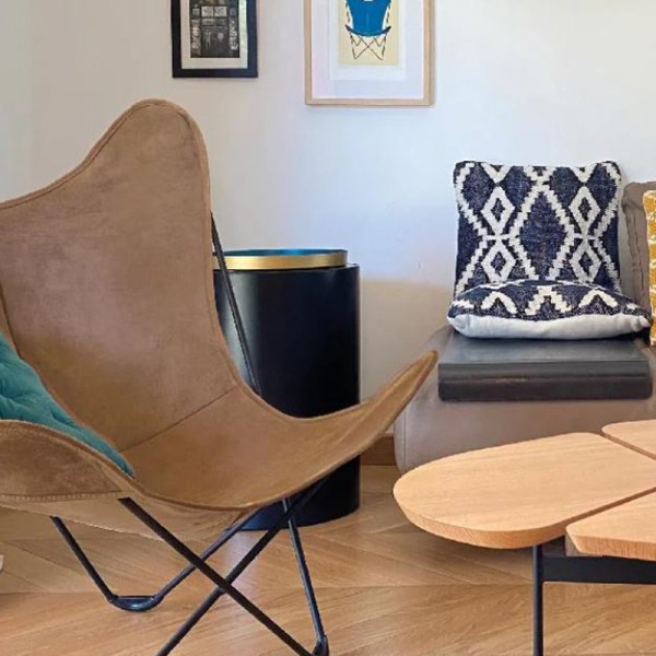 AIRBORNE AA Butterfly Lodge split leather armchair