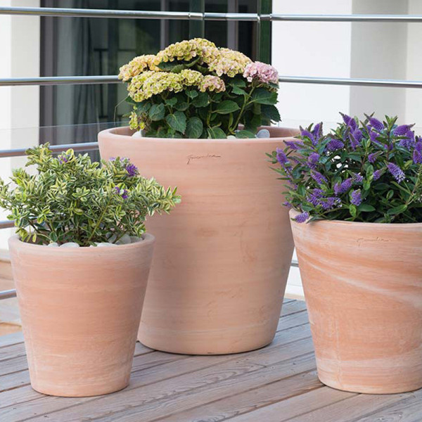 Goicoechea contemporary vat jar - 3 colors 3 finishes 4 sizes