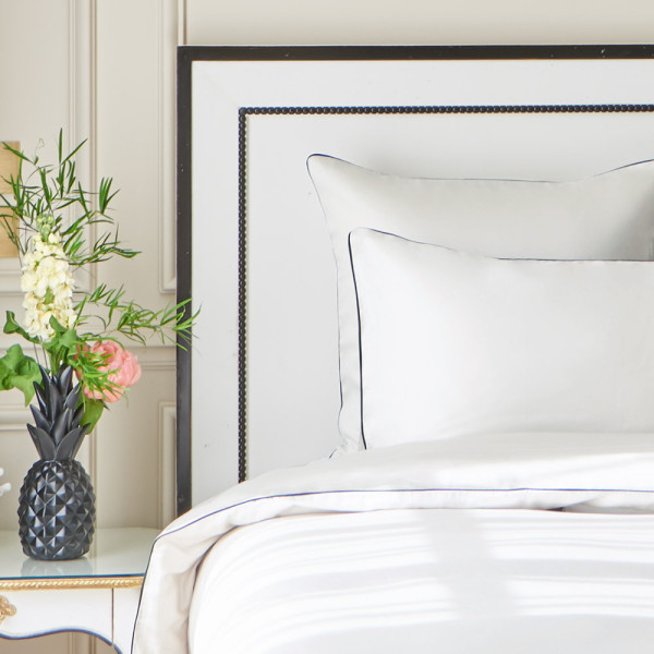 Garnier Thiebaut Suite Grand Luxe bed linen set