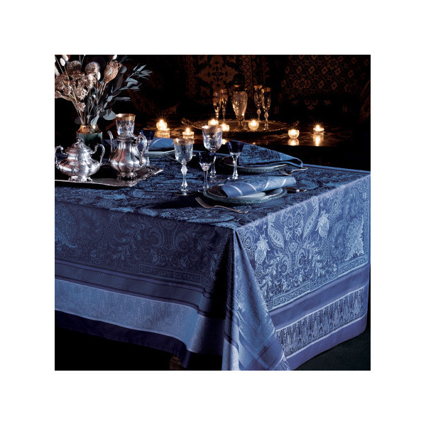 Garnier Thiebaut Persina table runner crépuscule twilight