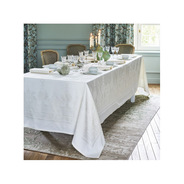 Garnier Thiebaut Beauregard Tablecloth - 2 colors