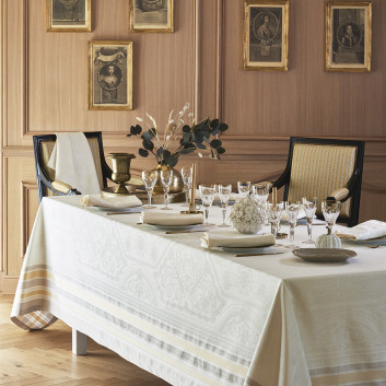 Garnier Thiebaut Galerie des Glaces Tablecloth - 5 dimensions