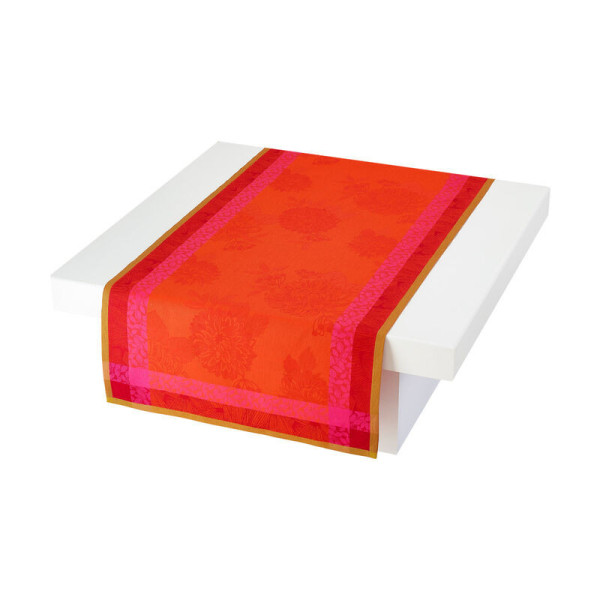 Le Jacquard Français Parfums de Bagatelle Table runner