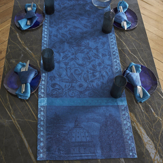 Le Jacquard Français Symphonie Baroque Table runner - 2 colors