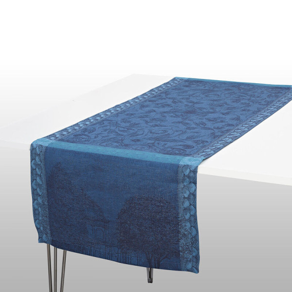 Le Jacquard Français Symphonie Baroque Table runner - 2 colors