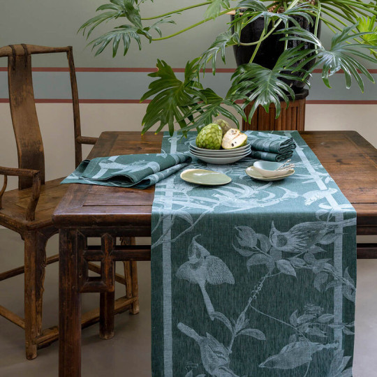 Le Jacquard Français Volière table runner - 3 colors