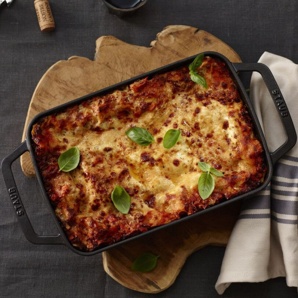 Staub stacking dish 30x20cm - 2 colours