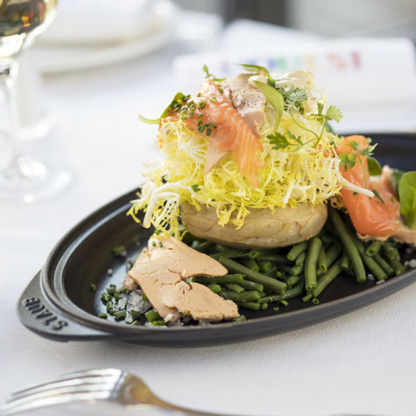 Staub Hot Plate Cast Iron Dish 31cm - 1 color