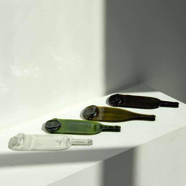 Q DE BOUTEILLES Glass board shelf tray medium - 3 colors