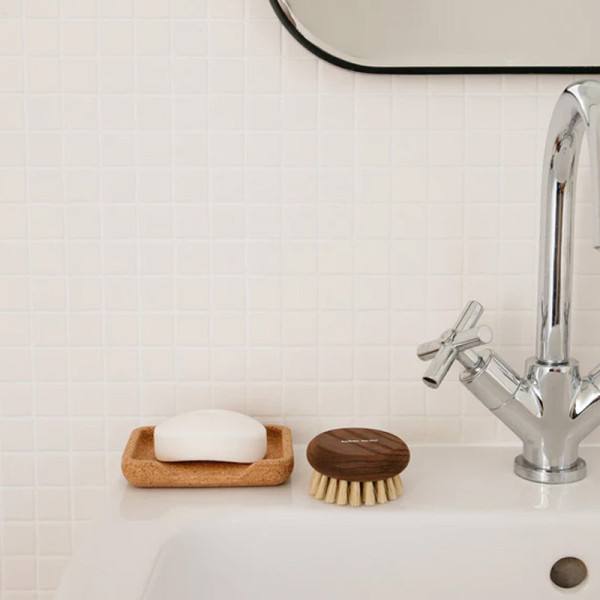 Andrée Jardin Natural cork soap dish