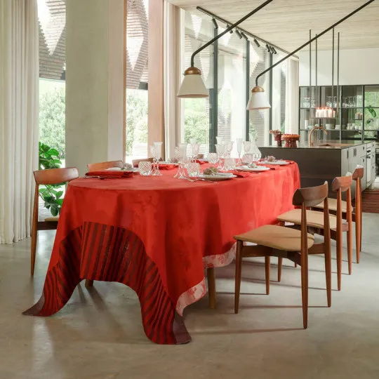Le Jacquard Français Souveraine Linen Tablecloth - 3 colors