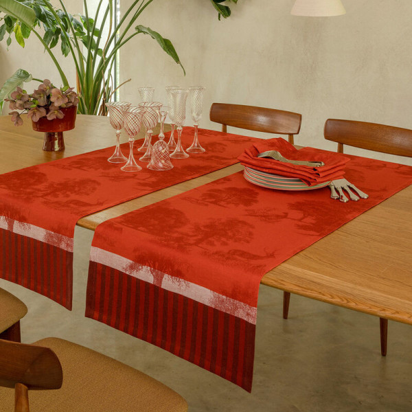 Le Jacquard Français Table runner Souveraine Linen - 3 colors