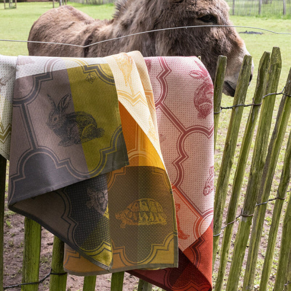 Le Jacquard Français Nos Acolytes cotton tea towel - 3 colors