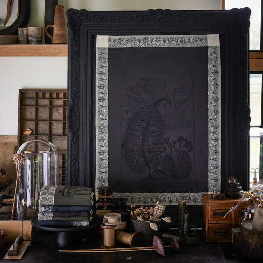 Le Jacquard Français Tea towel Mineral curiosities