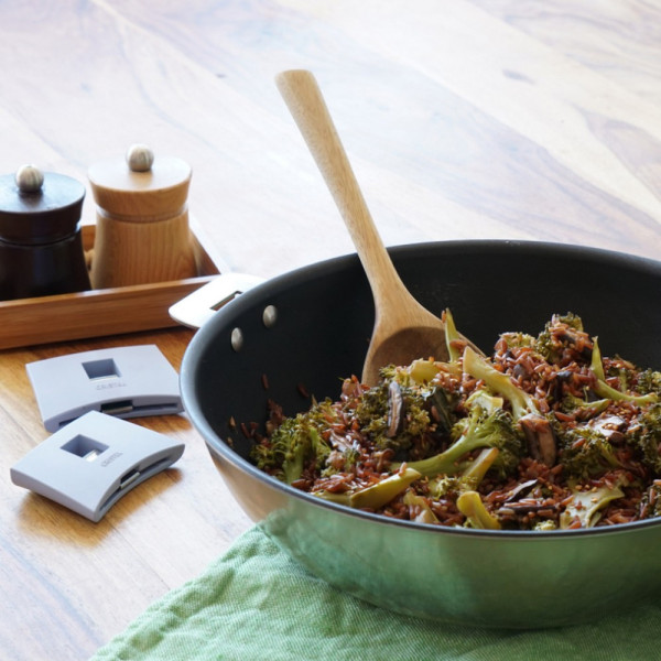 CRISTEL Casteline non-stick wok - 3 sizes