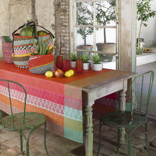 Le Jacquard Français Bastide Cotton Coated Tablecloth - 2 colors