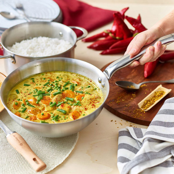 De Buyer Alchimy rounded sauté pan - 3 sizes