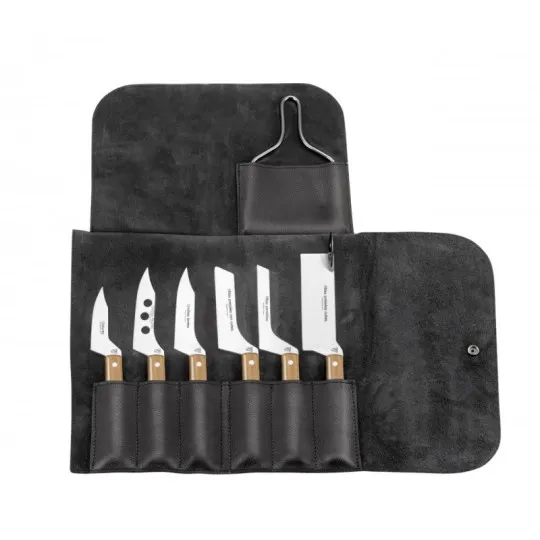 Claude Dozorme Leather pouch with cheese knives