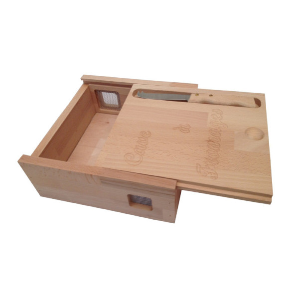 Roger Orfèvre wooden cheese cellar