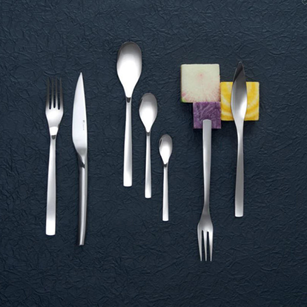 DEGRENNE Box of 124 place settings Guest Mirror