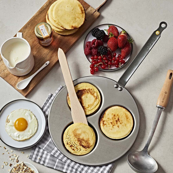 De Buyer Mineral B Triblinis wood pan stove