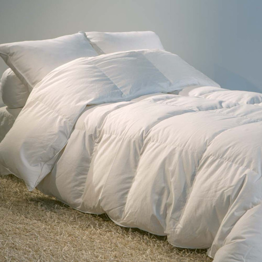 Warm white duck down duvet - Weight 330g/m2 - 6 sizes