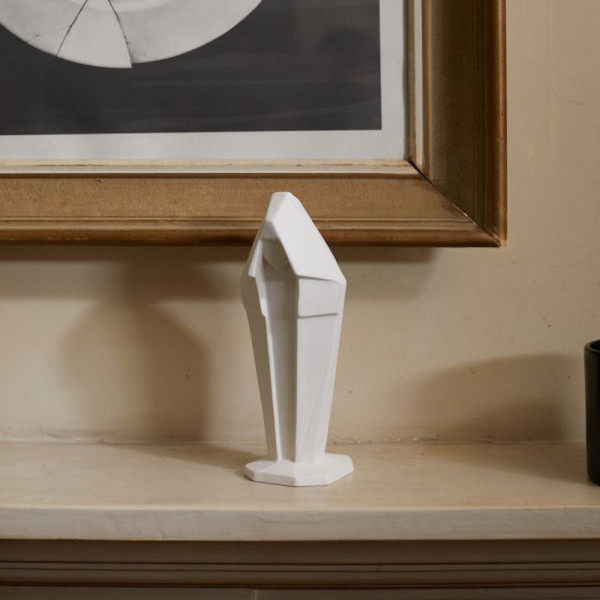 Monochromic Madone Divine statuette - 2 colors