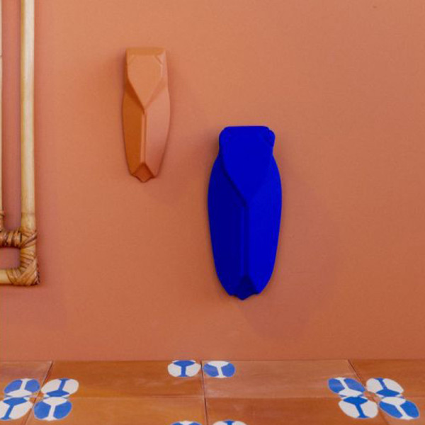 Monochromic Muted Cicada wall decoration - 4 colors 2 sizes