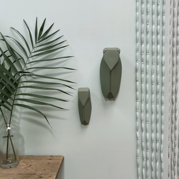 Monochromic Muted Cicada wall decoration - 4 colors 2 sizes