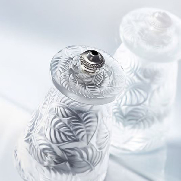 Peugeot Lalique crystal mill for dry salt or pepper 9cm