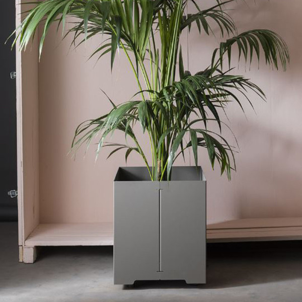 MATIERE GRISE Cape plant pot - 3 shapes 38 colors