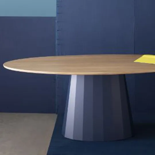 MATIERE GRISE Ankara oak oval dining table - 39 colors