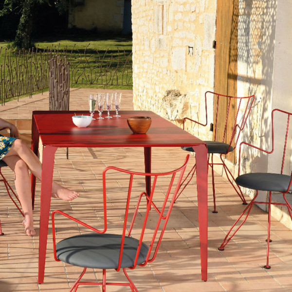 CARRIER Valence table 160x90cm - 32 colors 3 heights