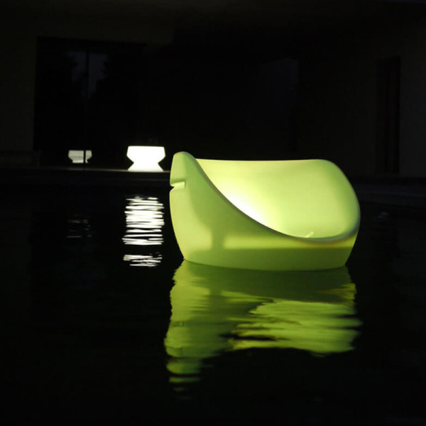 Link Boon's 3 in 1 illuminated armchair - remote control provided