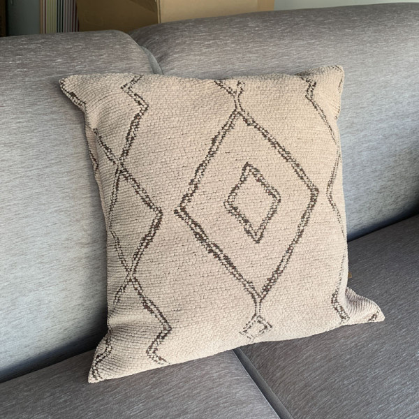 Pôdevache Evato square braided cushion 45x45cm