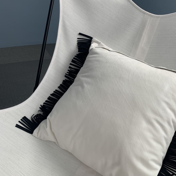 Pôdevache Unizo square peach skin cushion 45x45cm fringes