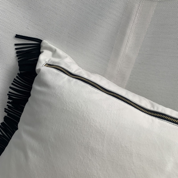 Pôdevache Unizo square peach skin cushion 45x45cm fringes