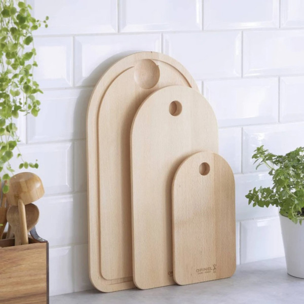 OPINEL cutting board in natural beech - 3 sizes