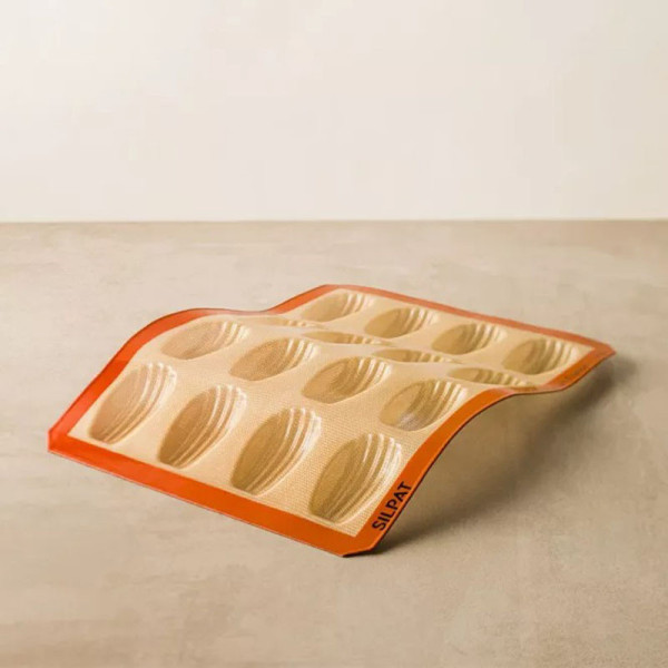 SILPAT 16 Madeleine Cake Mold in Silicone 40x30cm