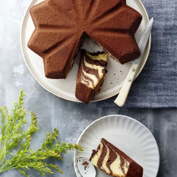 FLEXIPAN silicone star cake mold 28cm