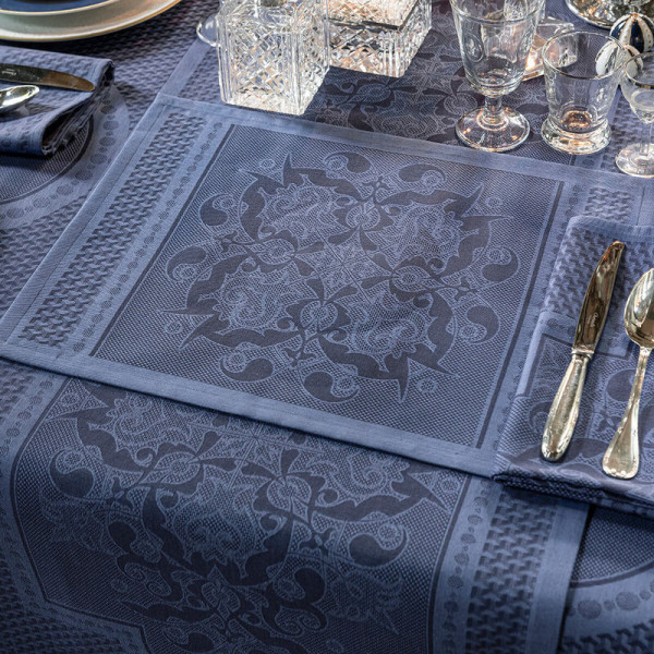 LE JACQUARD FRANCAIS 4 Venetian Palace placemats cotton - 2 colors