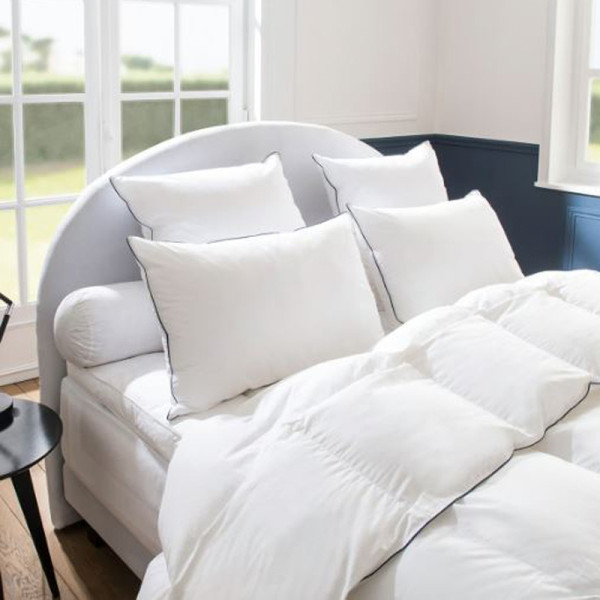 DROUAULT Medium Chalet Pillow - 2 Sizes