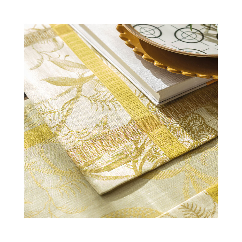 Jacquard Francais À l'orangerie Linen Table Runner main image 0