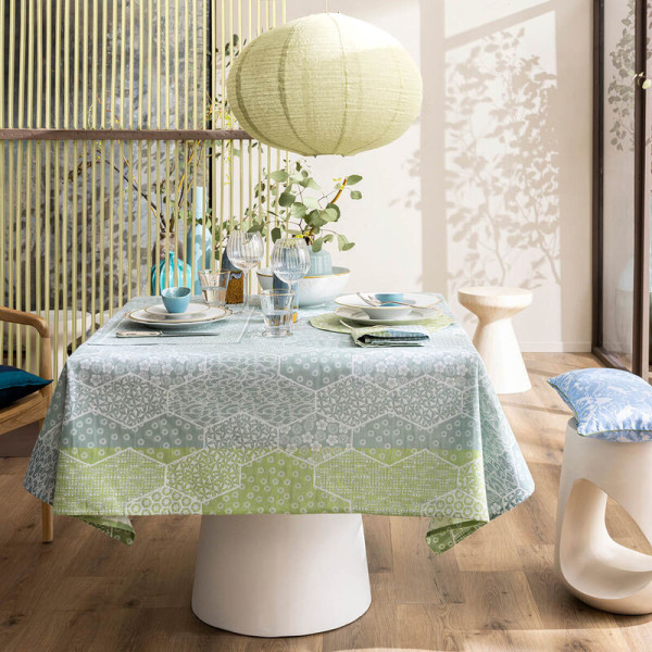 LE JACQUARD FRANCAIS Wagara Coated Tablecloth - 3 Colors 6 Sizes