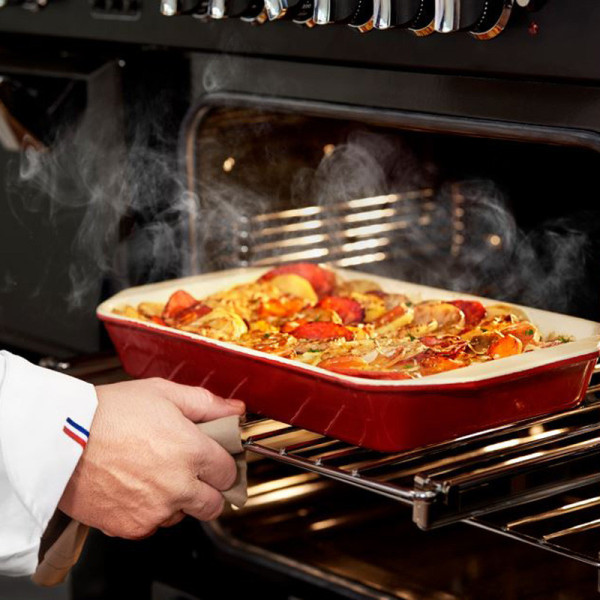 CHASSEUR Cast Iron Gratin Dish - 2 Sizes, 2 Colors