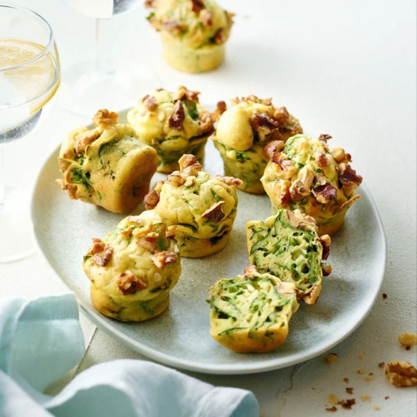 FLEXIPAN Silicone Cake Mold for 12 Mini Muffins, 31x22cm